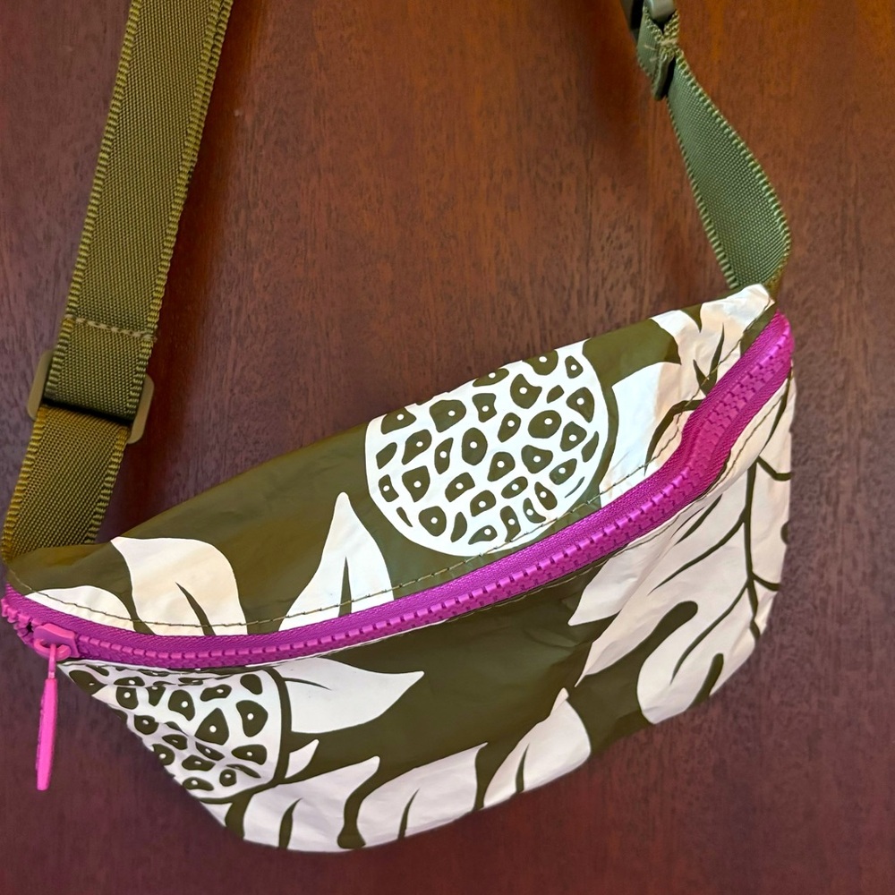 ALOHA Collection Green and Pink Crossbody Bag